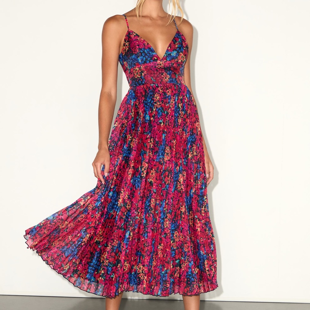 Make me an offer! Lulu's Vibrant Floral Midi Dress
